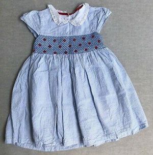 flowers children clothes Girls Smocked Dress Age 4-5 Years